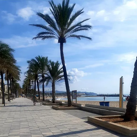 En Segunda Linea De Mar, Wifi & A.c Apartman *