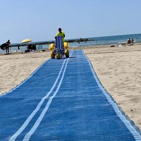 En Segunda Linea De Mar, Wifi & A.c Apartmán *